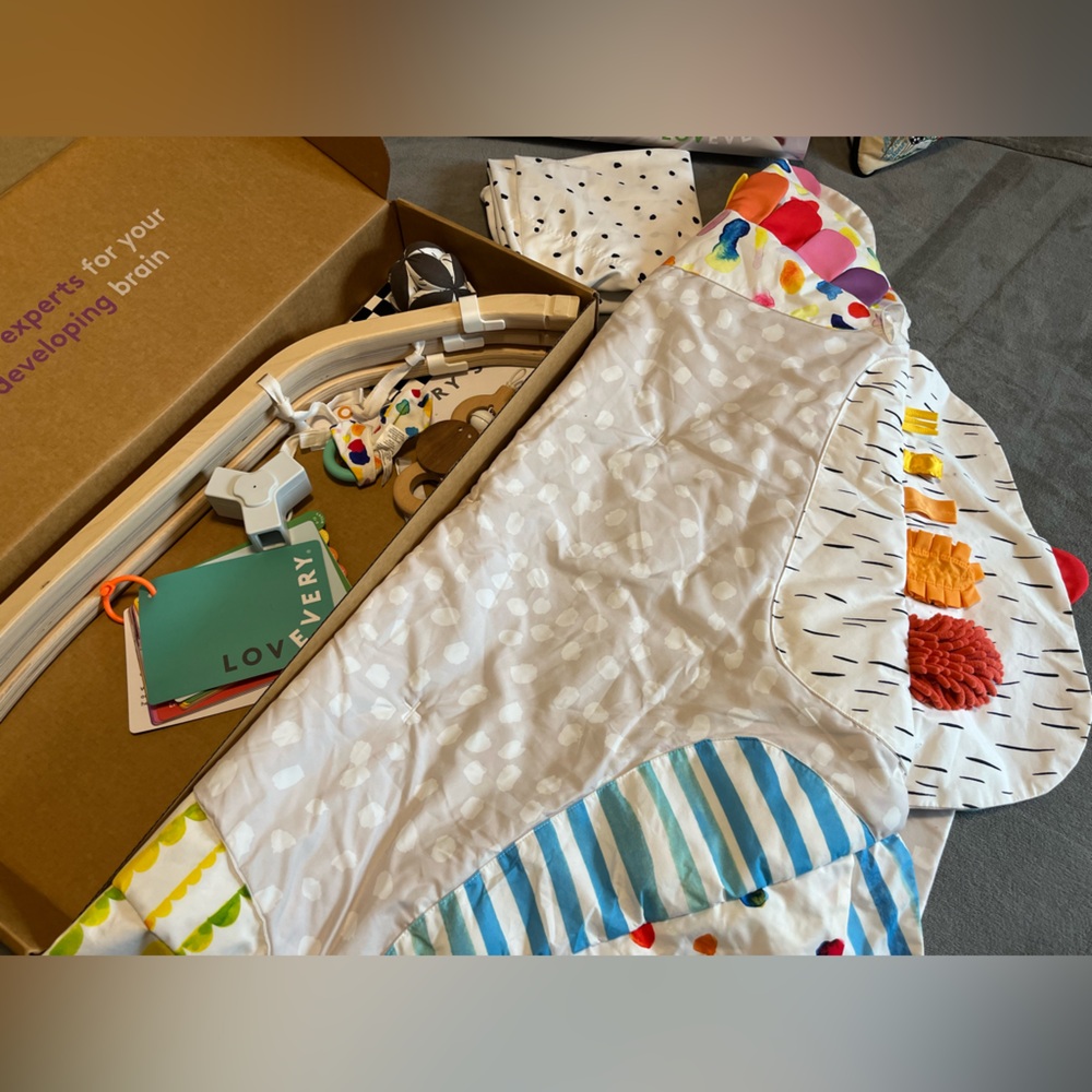 Original Lovevery Playgym Mat